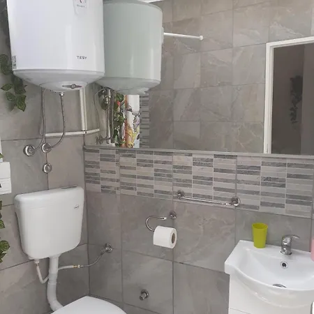 ゲストハウス Zaara