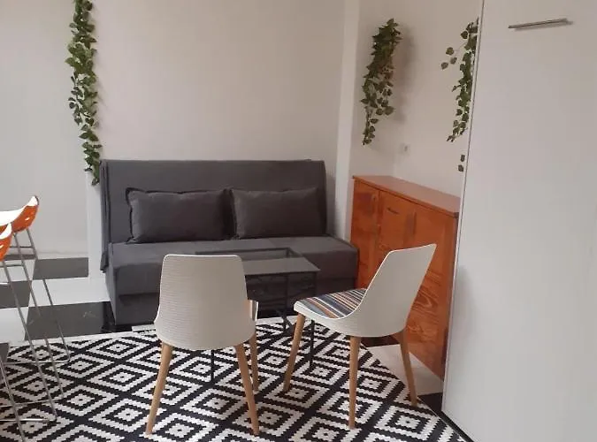 Gostinjska kuća Zaara 3*