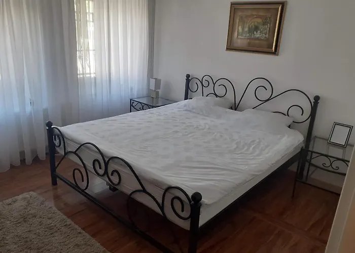 Zaara Gostinjska kuća 3*