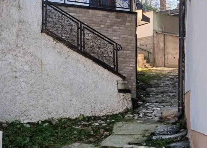 Gostinjska kuća Zaara 3*